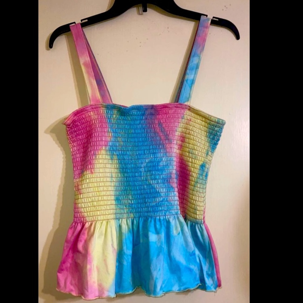 Scrunchie Tee
